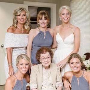 Meet your Posher, Debbie